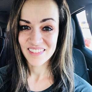 Meet your Posher, Vanessa